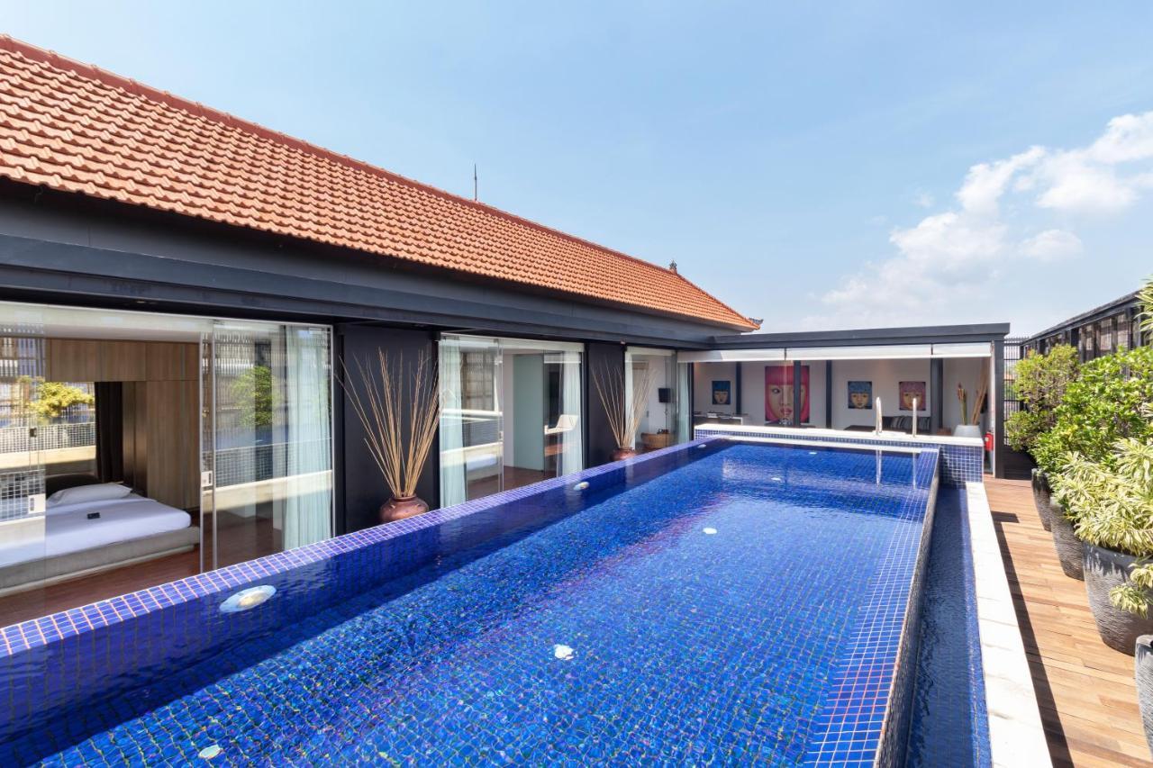 One Eleven Villa Seminyak Exteriör bild