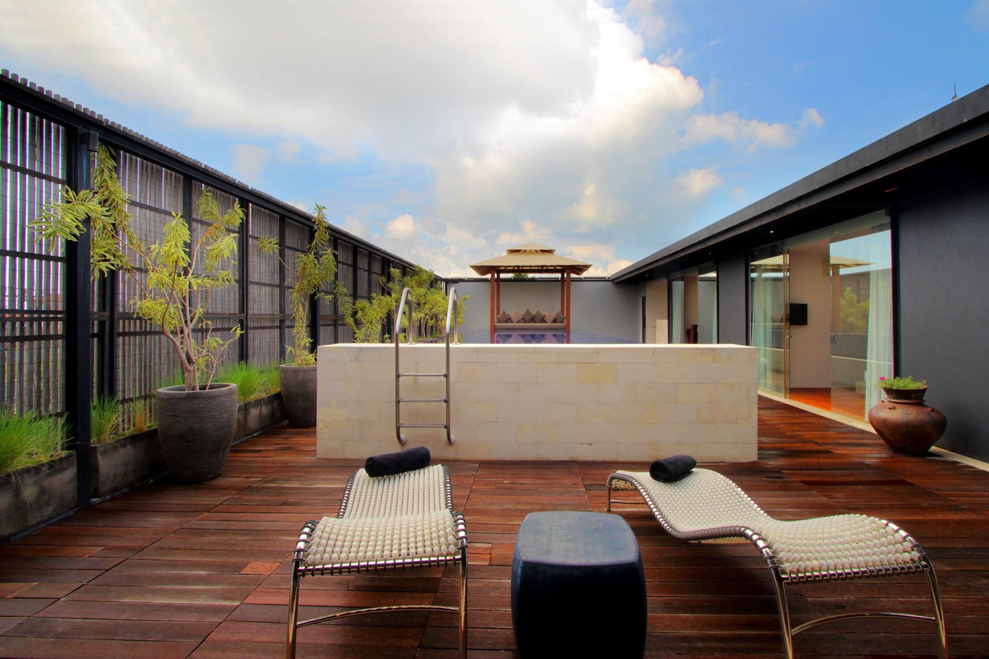 One Eleven Villa Seminyak Exteriör bild