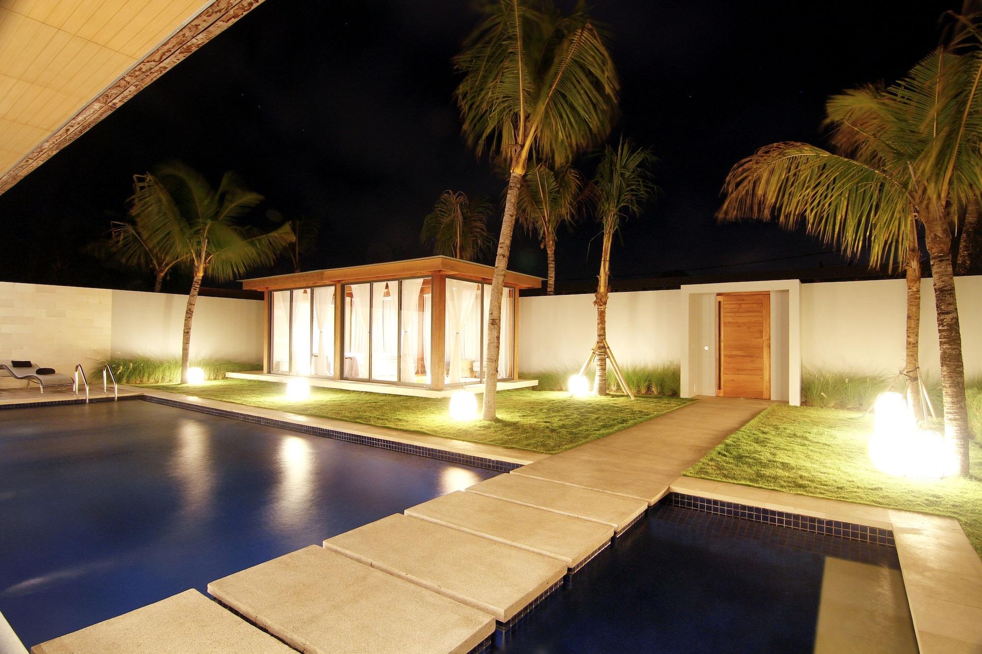 One Eleven Villa Seminyak Exteriör bild